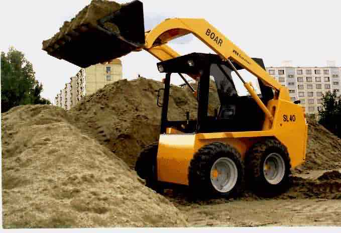 Skid steer uniloader SL 40 for ZTS Lucenec Adaption of the licence dokumentation